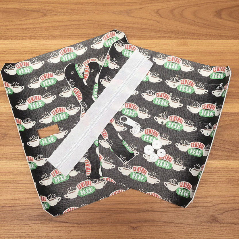 Pocket & Purse Pal Kit - Friends Central Perk