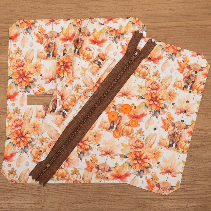 Pocket & Purse Pal Kit - Fall time Highland Cow